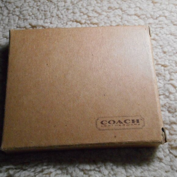 SOLD* Vintage Coach Pre 94 Paperweight/Bean bag NIB in British Tan #5810 - Picture 5 of 6